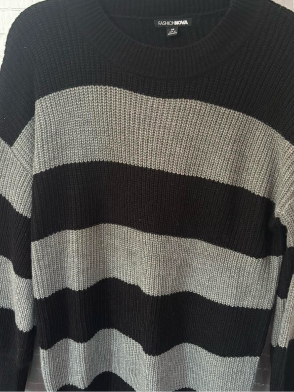 Fashion Nova Black & Gray Wide Stripe Crewneck Sweater